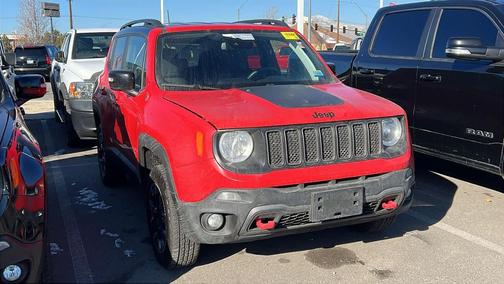2023 Jeep Renegade Trailhawk