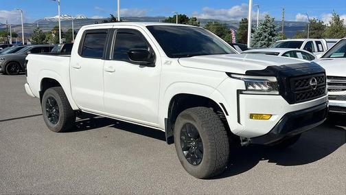 Glacier White 2023 Nissan Frontier SV