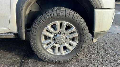 2022 GMC Sierra 2500 Denali