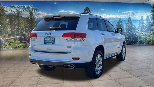 2021 Jeep Grand Cherokee Summit