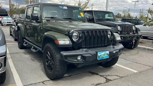 Sarge Green Clearcoat 2022 Jeep Gladiator Altitude 4x4