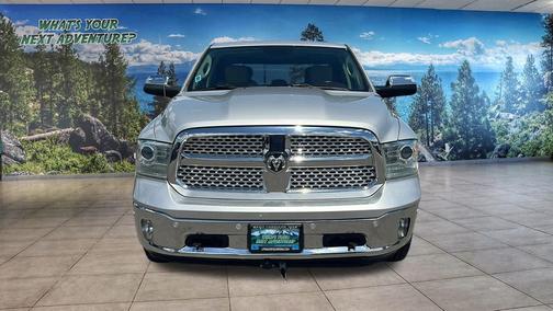 Bright Silver Metallic Clearcoat 2016 RAM 1500 Laramie