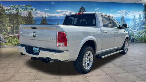 Bright Silver Metallic Clearcoat 2016 RAM 1500 Laramie