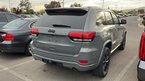 2021 Jeep Grand Cherokee Laredo
