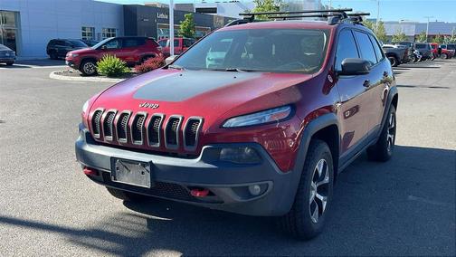 Deep Cherry Red Crystal Pearlcoat 2017 Jeep Cherokee Trailhawk