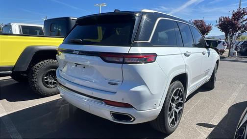 2022 Jeep Grand Cherokee 4xe Summit Reserve