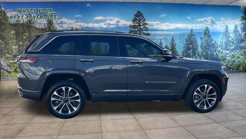 Baltic Gray Metallic Clearcoat 2022 Jeep Grand Cherokee 4xe Overland