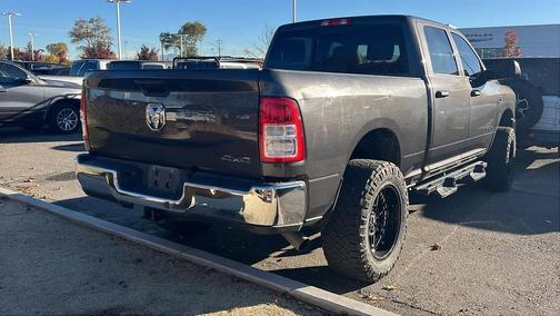 2021 RAM 3500 Tradesman Crew Cab 4x4 6'4' Box