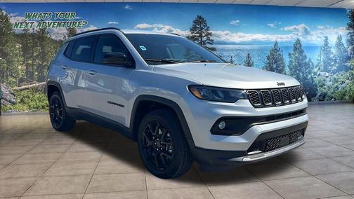 Silver Zynith Metallic Clearcoat 2026 Jeep Compass Latitude