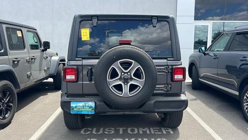Granite Crystal Metallic Clearcoat 2022 Jeep Wrangler Unlimited Sport