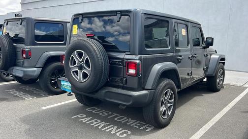 Granite Crystal Metallic Clearcoat 2022 Jeep Wrangler Unlimited Sport