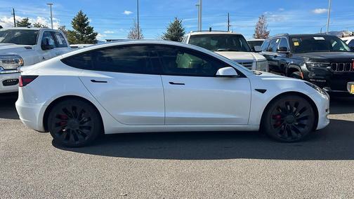 2023 Tesla Model 3 Performance