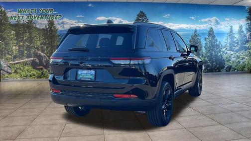2025 Jeep Grand Cherokee Altitude