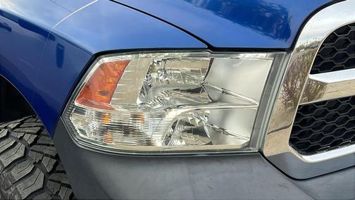 Blue Streak Pearl 2016 RAM 1500 ST