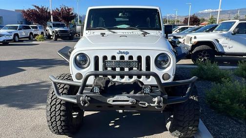 Bright White Clearcoat 2015 Jeep Wrangler Unlimited Rubicon
