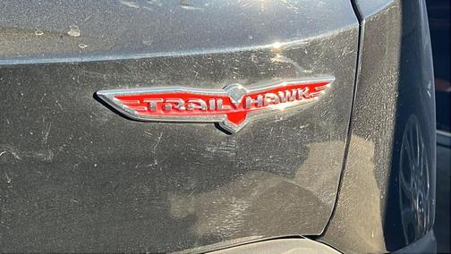 2022 Jeep Renegade Trailhawk