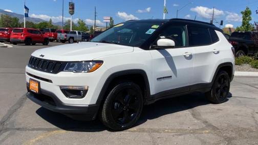 White Clearcoat 2018 Jeep Compass Latitude