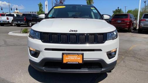 White Clearcoat 2018 Jeep Compass Latitude