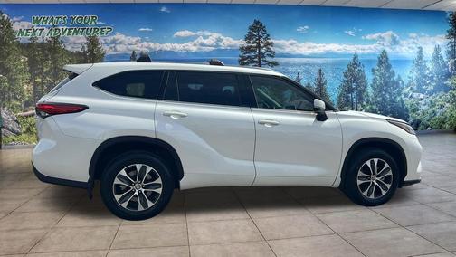 Blizzard Pearl 2020 Toyota Highlander XLE