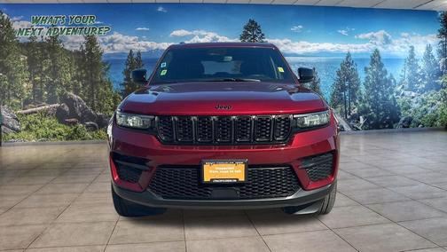 Velvet Red Pearlcoat 2023 Jeep Grand Cherokee Altitude