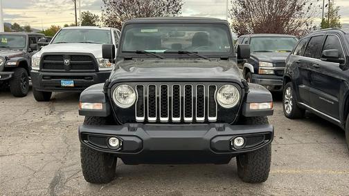 2022 Jeep Gladiator Overland