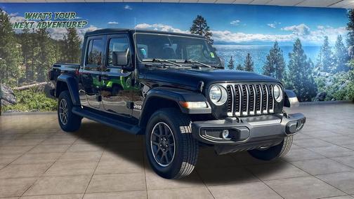 2022 Jeep Gladiator Overland