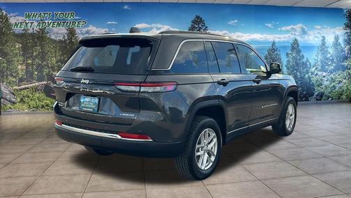 2026 Jeep Grand Cherokee Altitude