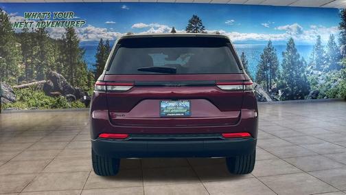 2025 Jeep Grand Cherokee Altitude