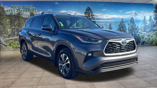 2021 Toyota Highlander Hybrid XLE
