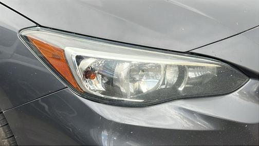 2018 Subaru Impreza 2.0i