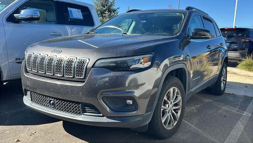 2022 Jeep Cherokee Latitude Lux