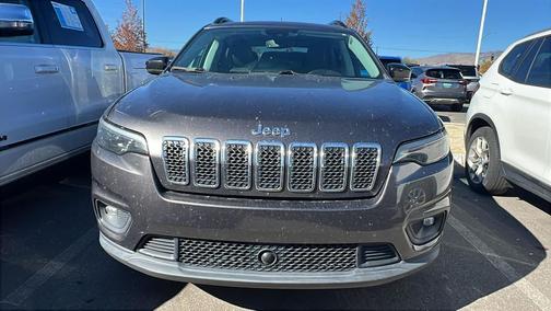 2022 Jeep Cherokee Latitude Lux