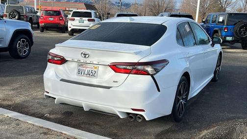2021 Toyota Camry SE