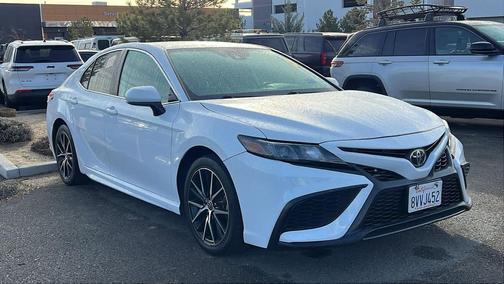 2021 Toyota Camry SE
