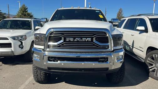 2017 RAM 2500 Limited Crew Cab 4x4 6'4' Box