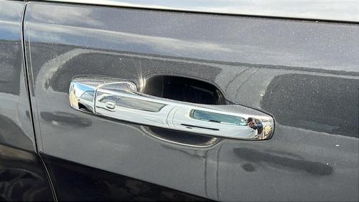 Granite Crystal Metallic Clearcoat 2016 Jeep Grand Cherokee Summit