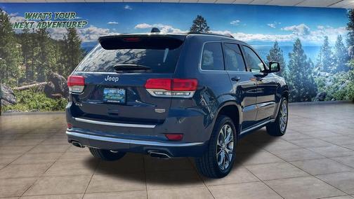 2020 Jeep Grand Cherokee Summit