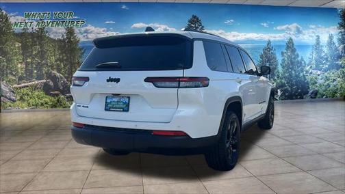 2022 Jeep Grand Cherokee L Altitude