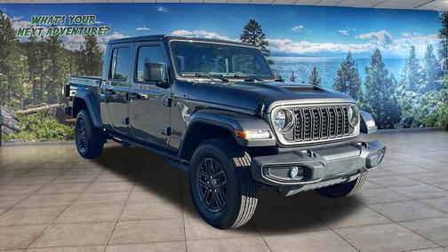 Granite Crystal Metallic Clearcoat 2026 Jeep Gladiator Sport S