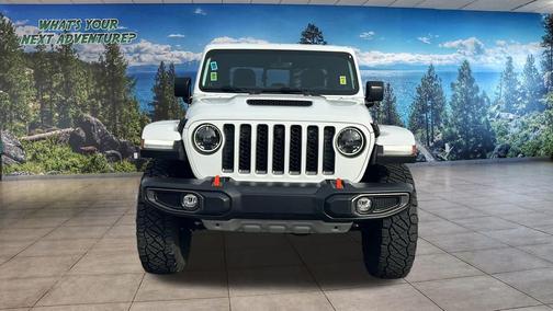Bright White Clearcoat 2023 Jeep Gladiator Mojave 4x4