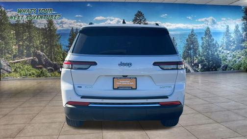 2013 Jeep Grand Cherokee SRT8