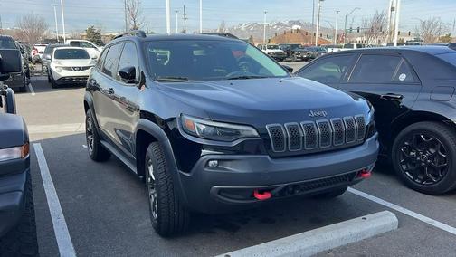 2022 Jeep Cherokee Trailhawk