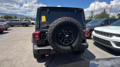 Black Clearcoat 2022 Jeep Wrangler Unlimited Rubicon