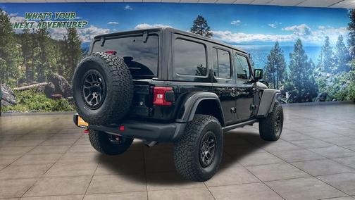 Black Clearcoat 2022 Jeep Wrangler Unlimited Rubicon