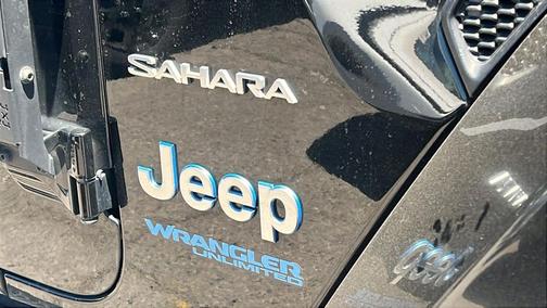 Black Clearcoat 2022 Jeep Wrangler Unlimited 4xe Sahara