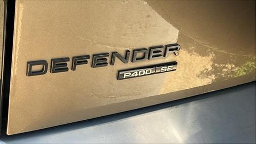 2020 Land Rover Defender 110 SE