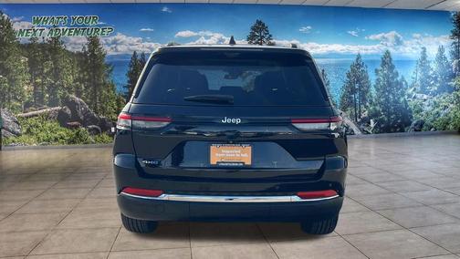 Diamond Black Crystal Pearlcoat 2022 Jeep Grand Cherokee 4xe Base