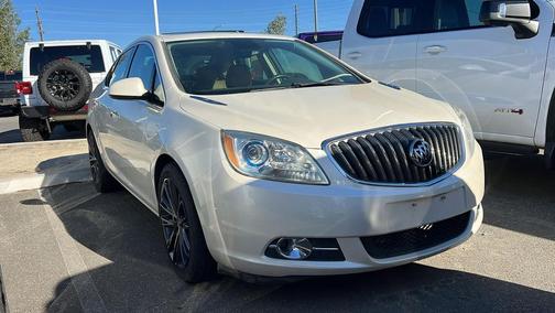White Diamond Tricoat 2013 Buick Verano Leather