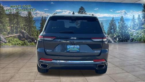 2022 Jeep Grand Cherokee Overland