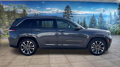 2022 Jeep Grand Cherokee Overland